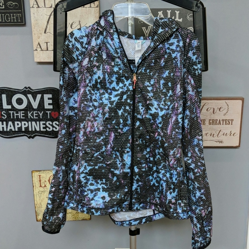 Lululemon Windbreaker
